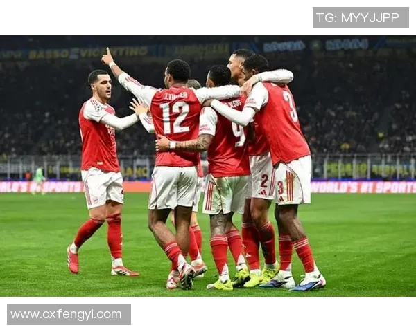 友谊赛精彩回顾：那不勒斯轻取阿森纳红牌事件引发全场热议